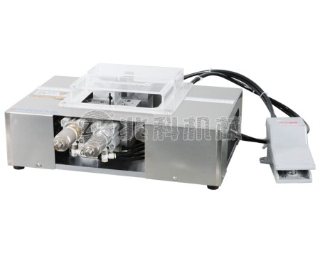 中间开窗气动剥皮机